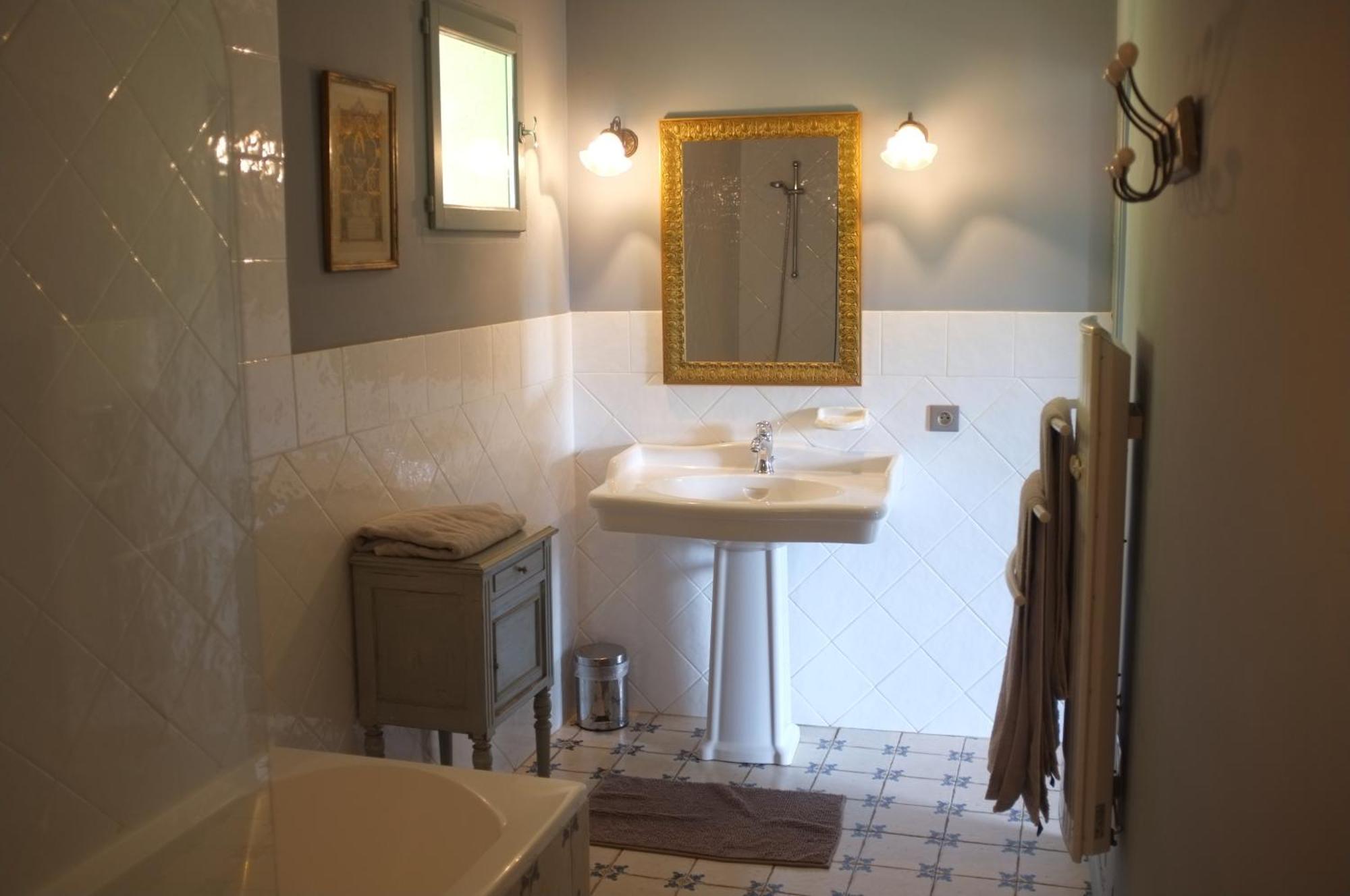 Courniou Nabat Le Haut, Chambre Et Table D'Hotes מראה חיצוני תמונה