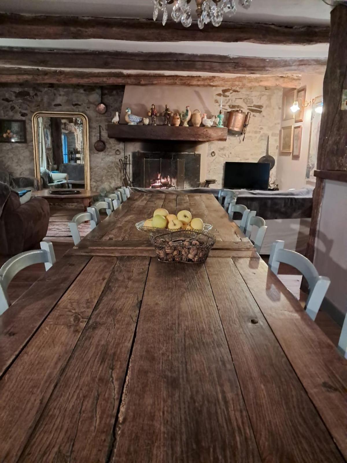 Courniou Nabat Le Haut, Chambre Et Table D'Hotes מראה חיצוני תמונה